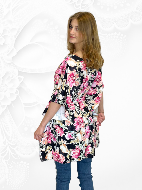 TU.500-Musta kukkakuvioinen tunika "Italy Moda" - Image 2