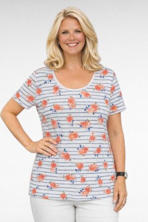 Valkoinen  raidallinen T-paita ruusukuviolla(PL.625)