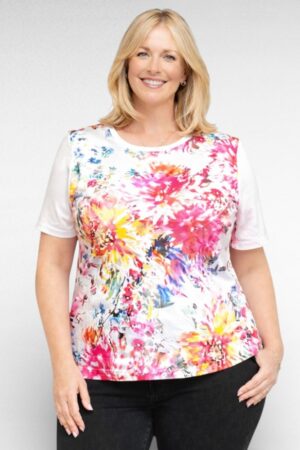 PL.441 - Valkoinen pusero pitsillä "Text"