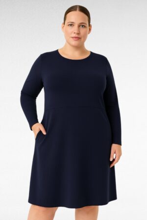 KL.534 - Tummasininen kimalteleva juhlamekko/ tunika taskuilla"Sabex"